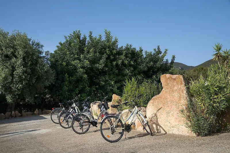 Lu Hotel Porto Pino SantʼAnna Arresi